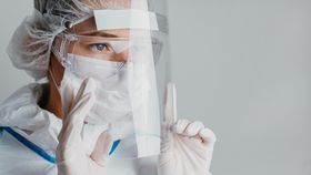 Vizitele pacienților, interzise într-un spital din România! Conducerea a luat această decizie după noul val de infecții cu virusul COVID-19